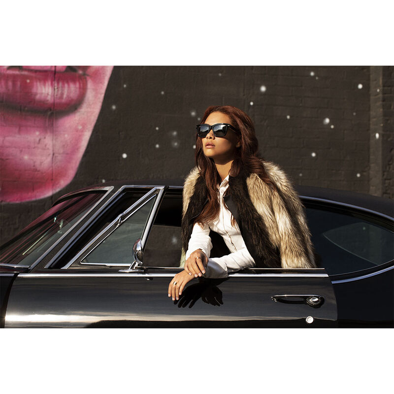 WINONA, Shiny Black-Mineral Polarized 555nm Cat 3 to 3, hi-res image number null