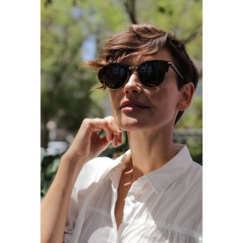 SUSAN, Shiny Black Shiny Light Gold Metal-Mineral Polarized 555nm Cat 3 to 3, hi-res image number null