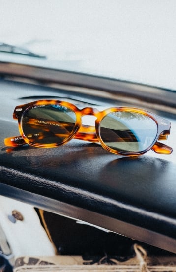 Onyx Lens